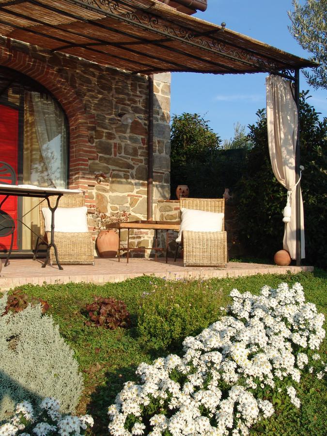 Casa Vacanze La Porta Винчи Экстерьер фото